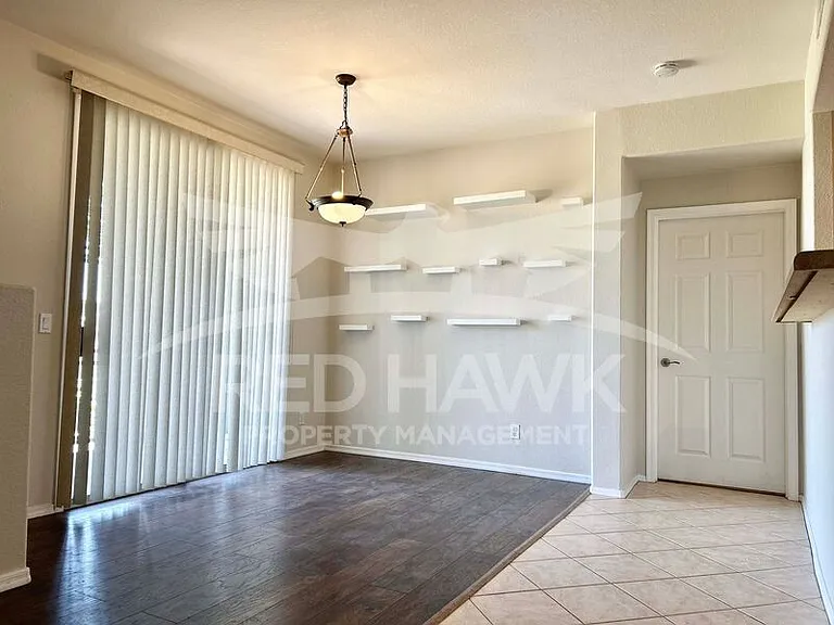 1335 E June St #110 — Photo 6