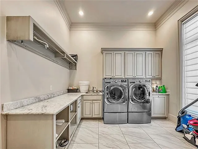 12 Royal Palm Blvd — Photo 22