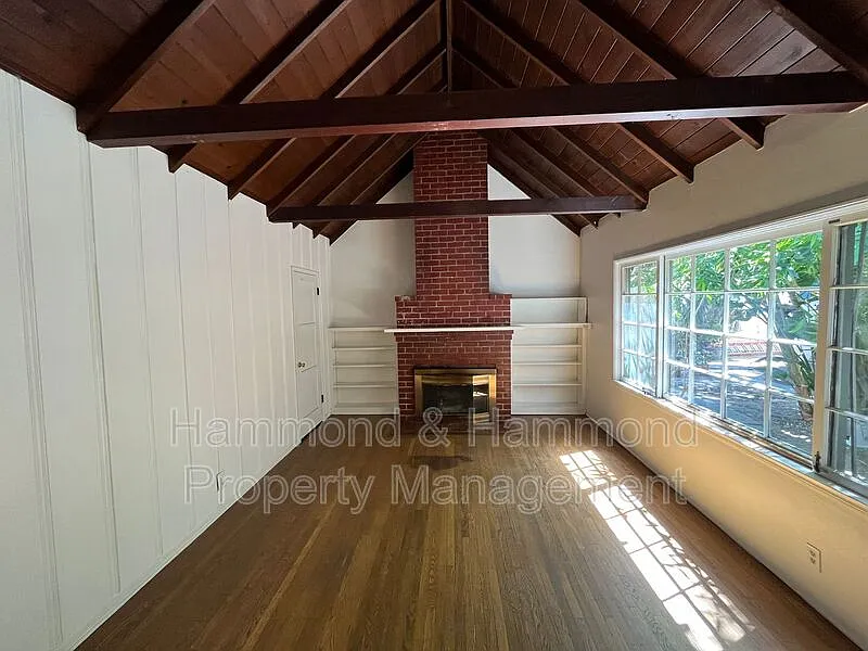 1 bed, 1.0 bath, 757 sqft, $2,395 — Photo 4