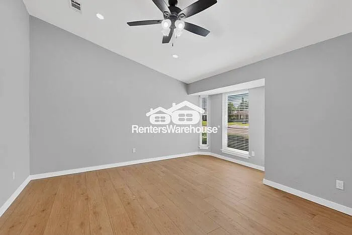 803 Sandy Creek Dr — Photo 18