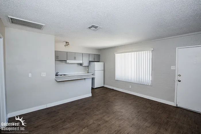 500 N Decatur Blvd #2 — Photo 3