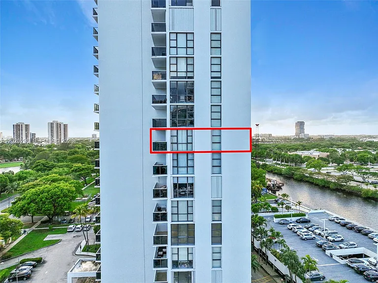 3625 N Country Club Dr #1203 — Photo 39