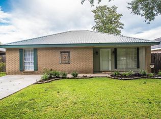 213 Cheticamp Dr, Lafayette, LA 70508