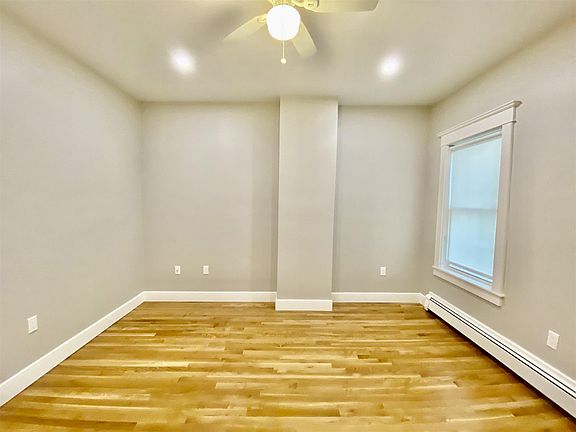2nd image of 33 Portsmouth St #1M