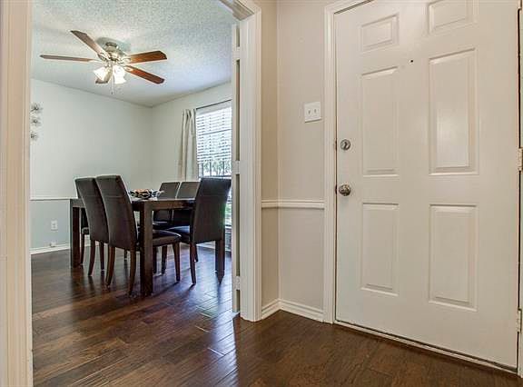 4th image of 5033 Branch Hollow Dr