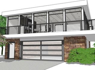 4613 Crown Point Rd NW, Mandan, ND 58554