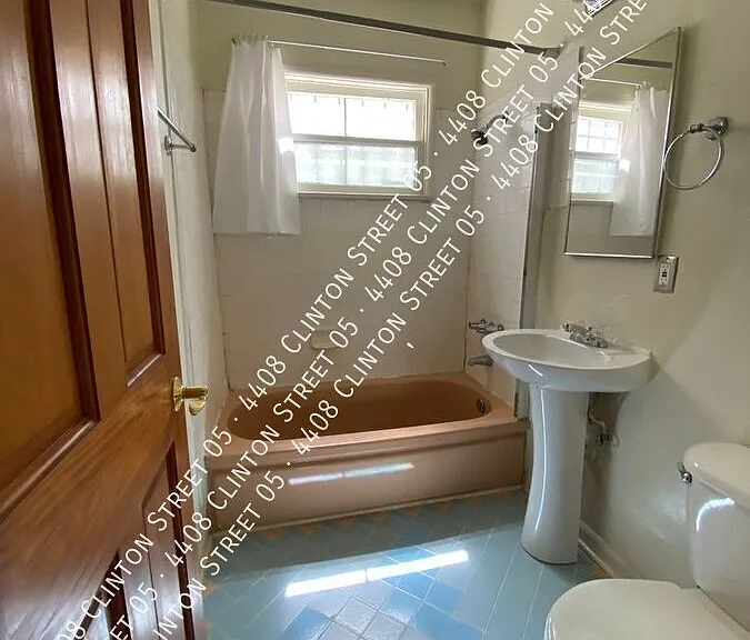 4408 Clinton St #5 — Photo 9