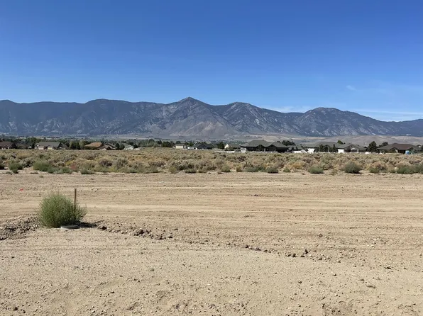 2754 E Valley Rd, Minden, NV 89423