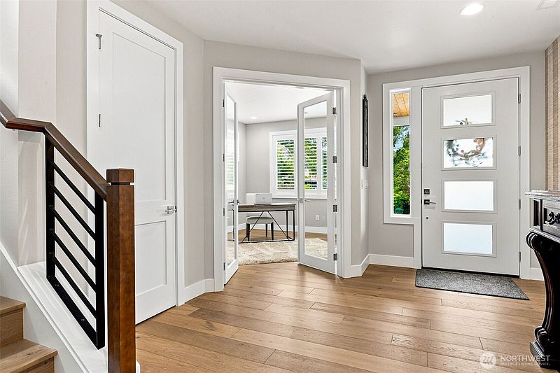 3rd image of 4829 22nd Avenue Ct NW