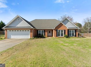 1200 Sunrise Field Ct, Lawrenceville, GA 30043