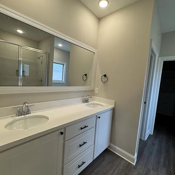 706 Kathleen Dr — Photo 12