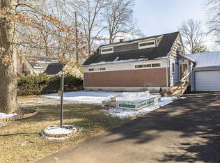 384 W Hudson Ave, Englewood, NJ 07631