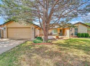 1432 Concord Ln, Altus, OK 73521