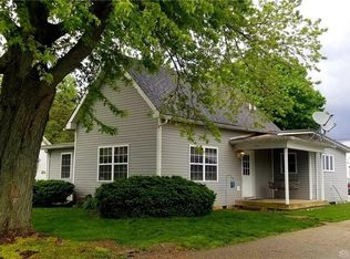 310 N East St, West Manchester, OH 45382