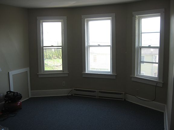 5th image of 503-505 Pennsylvania Ave