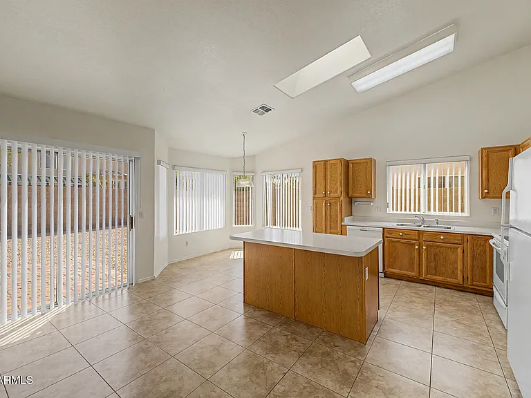 851 W Palo Verde St — Photo 14