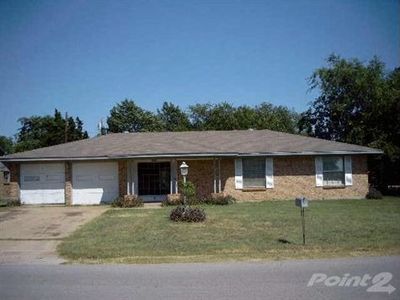 702 Hill City Dr, Duncanville, TX, 75116