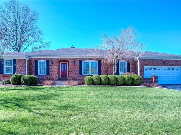 16 Whitebridge Ln, Frankfort, KY 40601
