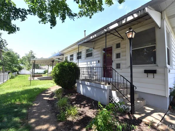 358 W Loretta Ave, Saint Louis, MO 63125