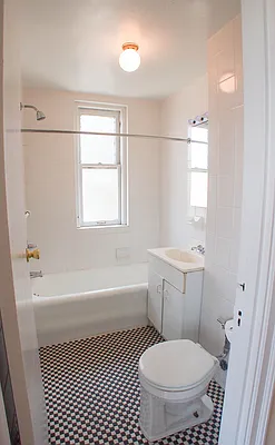 Rented by Rachel Realty | media 20