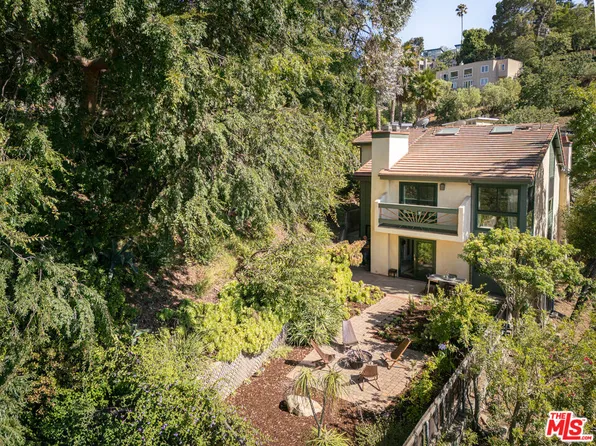 2806 Sunday Trl, Los Angeles, CA 90068