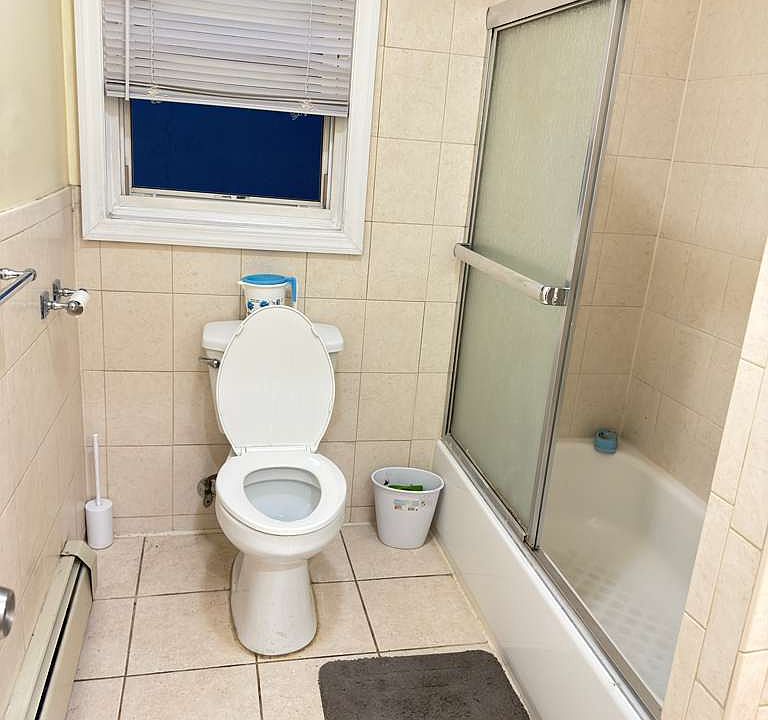 1st image of 77 Hutton St APT 3