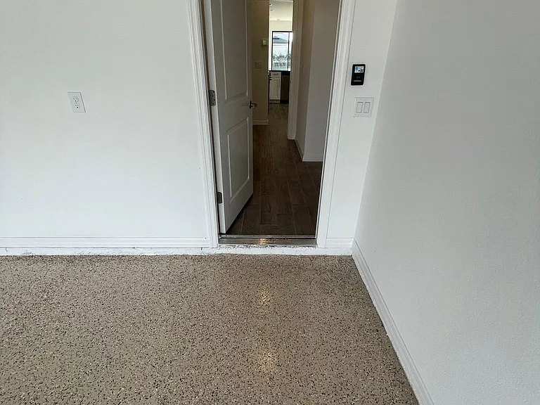 15249 Shady Palms Ln — Photo 25