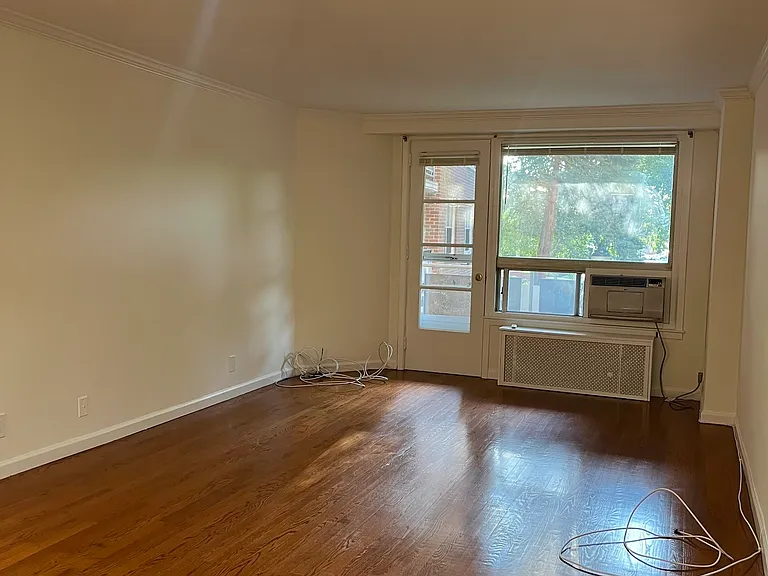 71 Strawberry Hill Ave #217 — Photo 3