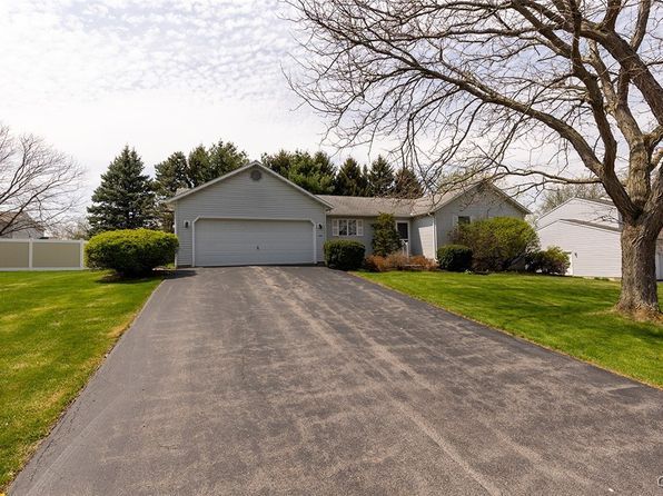 108 Woodgate Rd, Chittenango, NY 13037