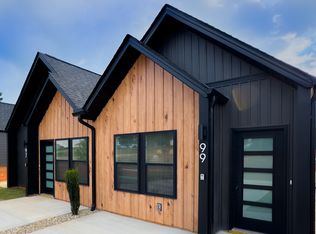 165 Hidden Lake Dr, Chesnee, SC 29323