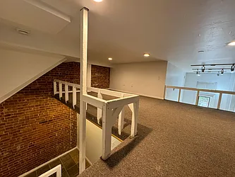 Rented by KNOCKKNOCK LLC