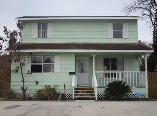 312 Lake Rd, La Marque, TX 77568