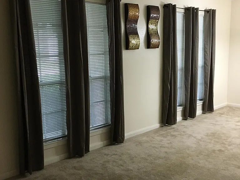 3226 Windmoor Dr — Photo 21