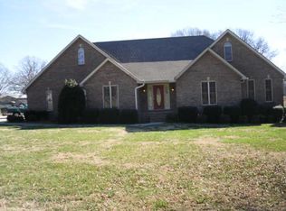 1701 W Lincoln St, Tullahoma, TN 37388