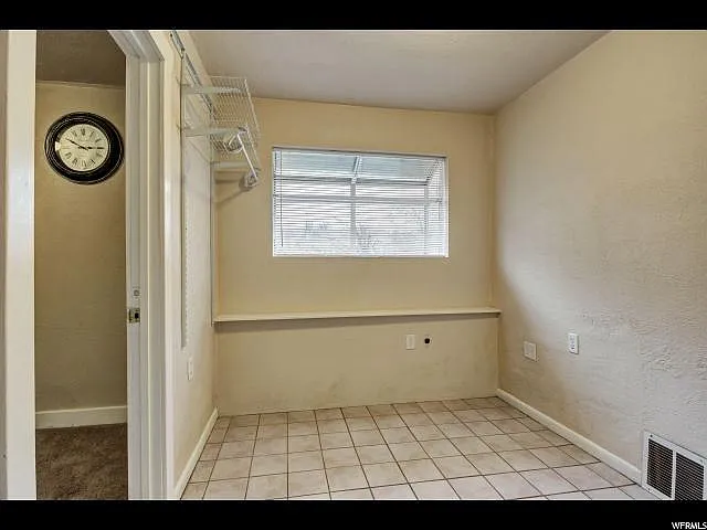 590 E Leland Ave — Photo 8