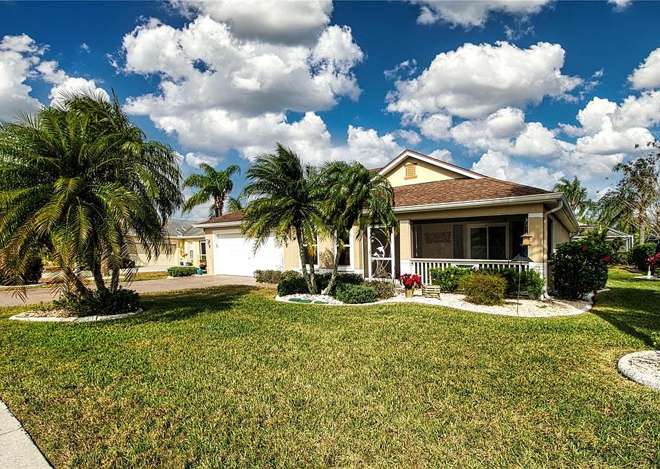 1st image of 2322 LYNDHURST DRIVE