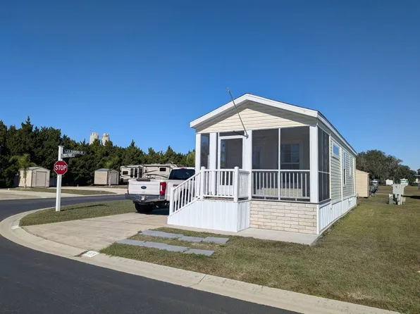 39511 Cypress Point Ln Lot 185, Zephyrhills, FL 33542