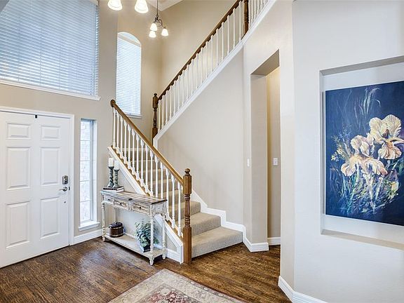 3rd image of 103 Brentwood Ct