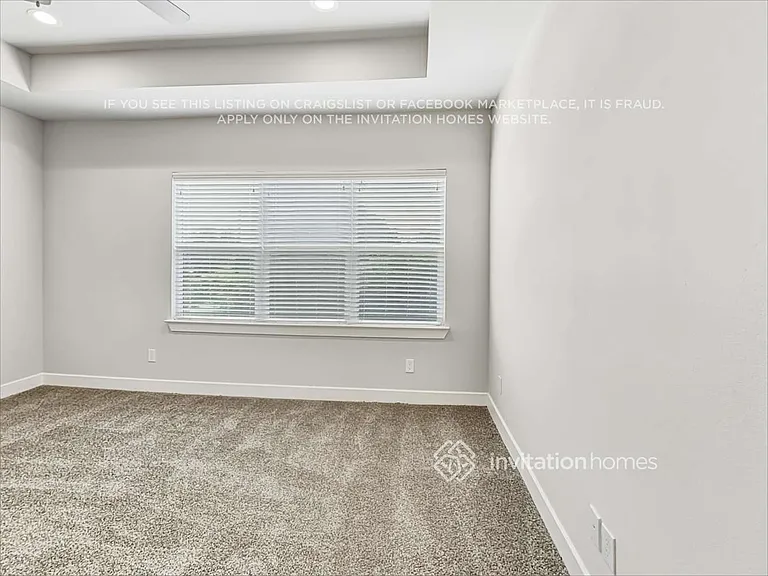10534 Executive Lake Dr — Photo 12