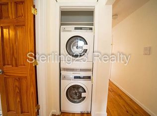 26-07 2nd St #3B, Astoria, NY 11102