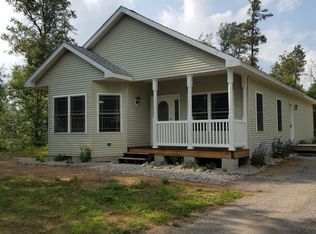 4020 W Pinecrest Rd, Grayling, MI 49738