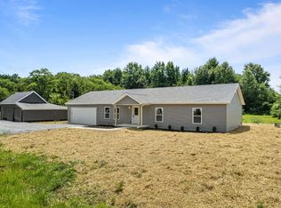 3368 Oakland Locust Ridge Rd, Bethel, OH 45106
