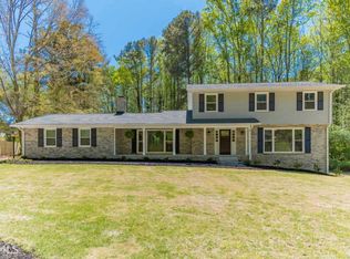 151 Woodfield Ln, Alpharetta, GA 30009