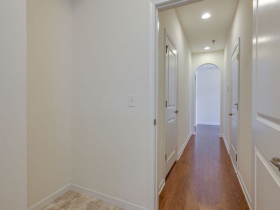 4th image of 2957 Goose Creek Ln