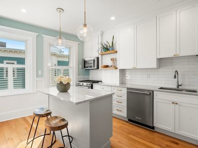 56 High St #3, Charlestown, MA, 02129