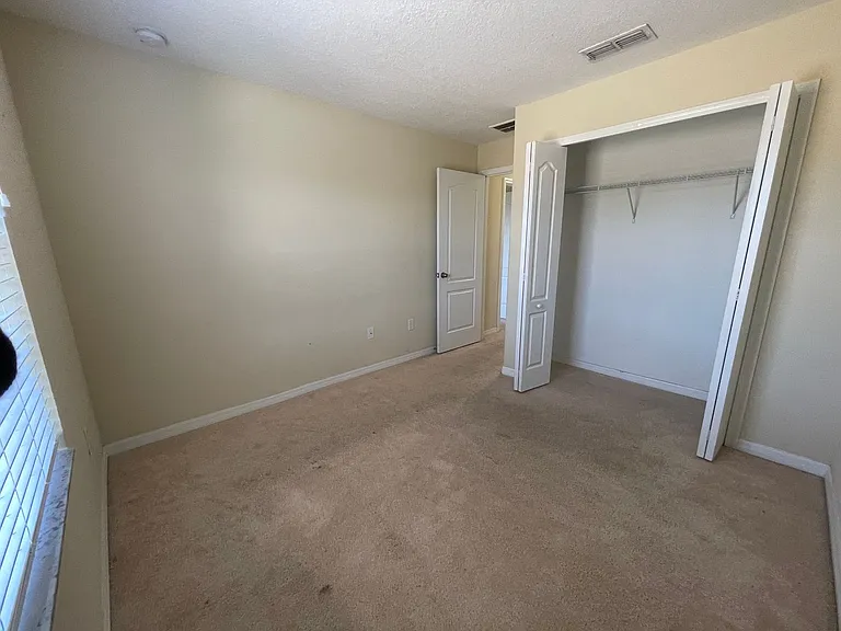 10616 Savannah Plantation Ct — Photo 12