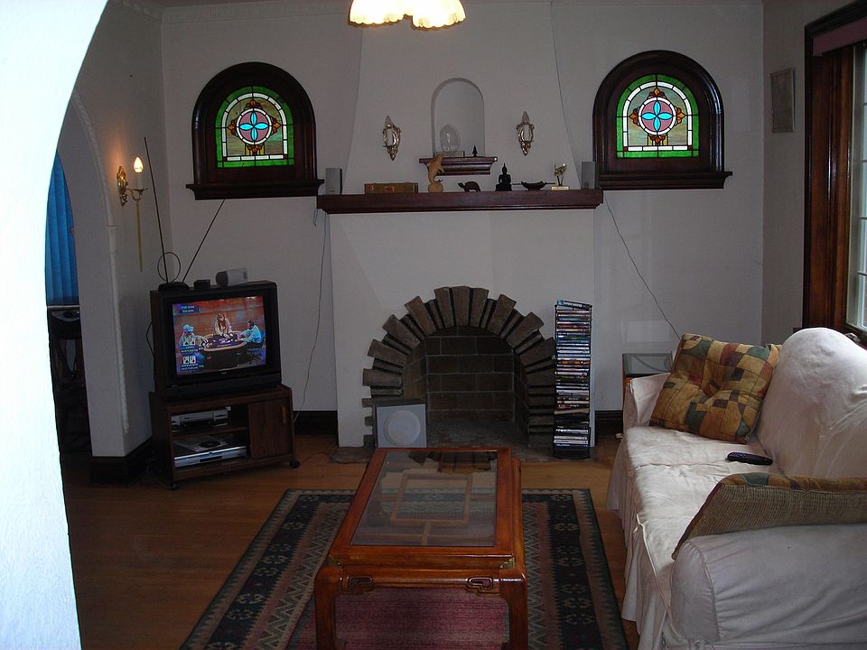 2nd image of 1431 Bellevue Ave