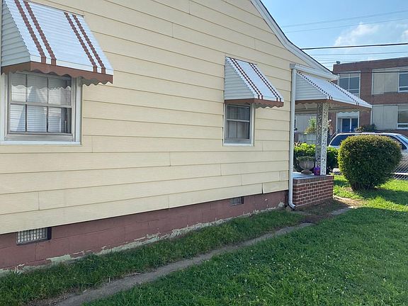 4th image of 817 E Bank St