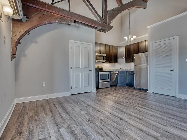 1728 Eastern Ave #12 — Photo 4