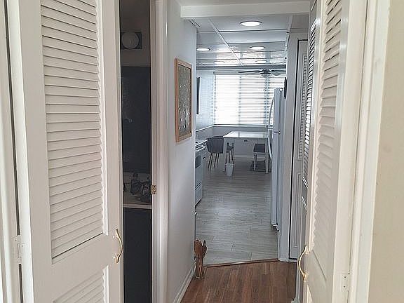 5th image of 4720 Locust St NE APT 210